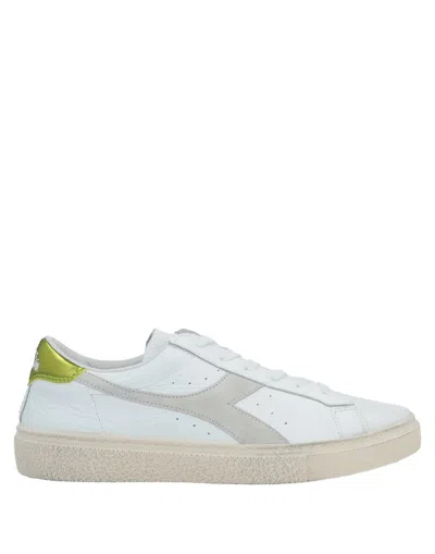 Diadora Sneakers In White