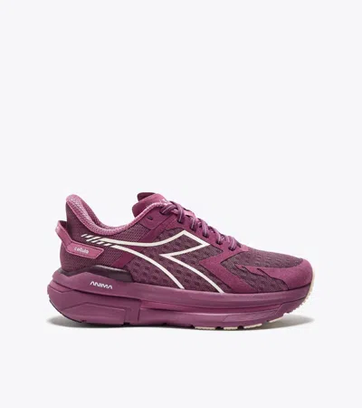 Diadora Women's Cellula Shoes In Red Violet/whisper White In Multi