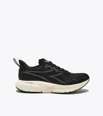 Diadora Women's Mythos Blushield Volo 4 Hip Sneaker In Black/ Whisper White