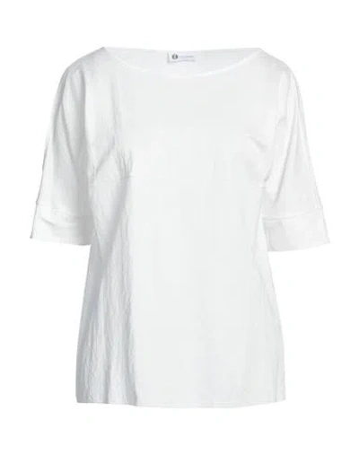 Diana Gallesi Woman T-shirt White Size 10 Viscose, Polyamide