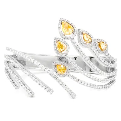 Diana M. 18 Kt White Gold Diamond Spiral Bangle