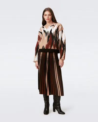 Diane Von Furstenberg Dvf In Knitsun Pleats Camel And Brown