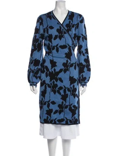 Pre-owned Diane Von Furstenberg Floral Print Glitter Accents Robe In Blue/metallic