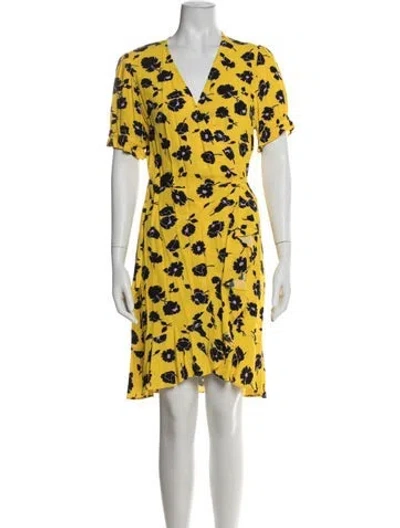 Pre-owned Diane Von Furstenberg Floral Print Ruffle Embellishment Robe In Yellow