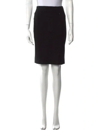 Pre-owned Diane Von Furstenberg Knee-length Skirt In Black