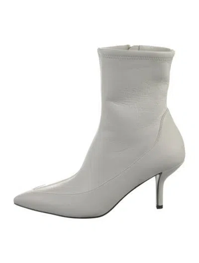 Pre-owned Diane Von Furstenberg Leather Boots In White