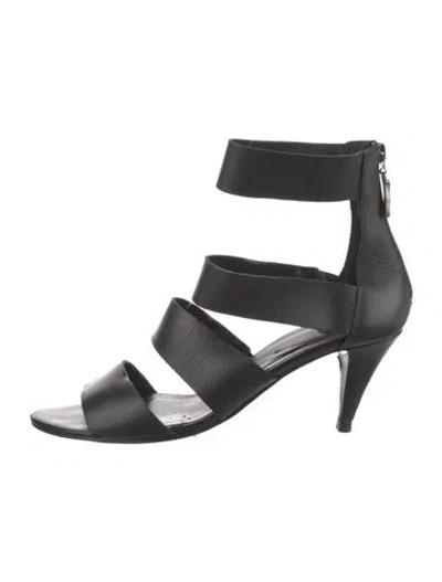 Pre-owned Diane Von Furstenberg Leather Gladiator Sandals In Black
