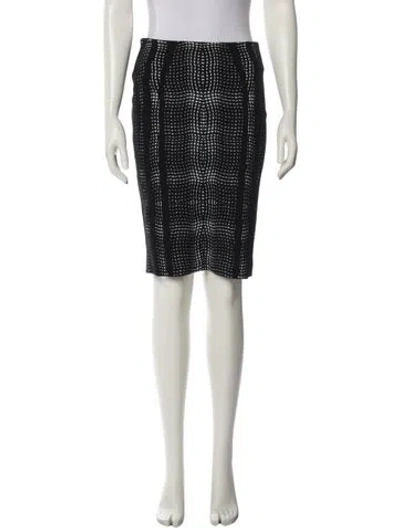 Pre-owned Diane Von Furstenberg Plaid Print Knee-length Skirt In White