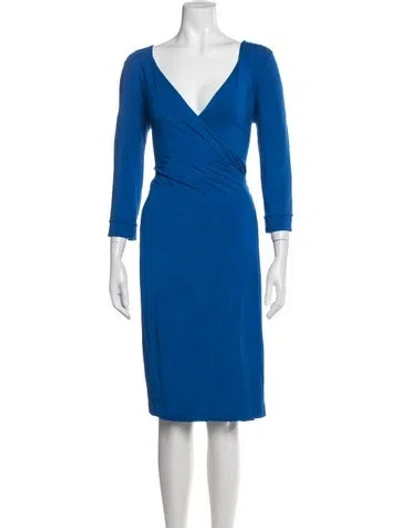 Pre-owned Diane Von Furstenberg Robe In Blue