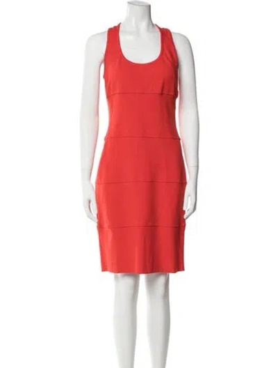 Pre-owned Diane Von Furstenberg Scoop Neck Knee-length Dress In Red