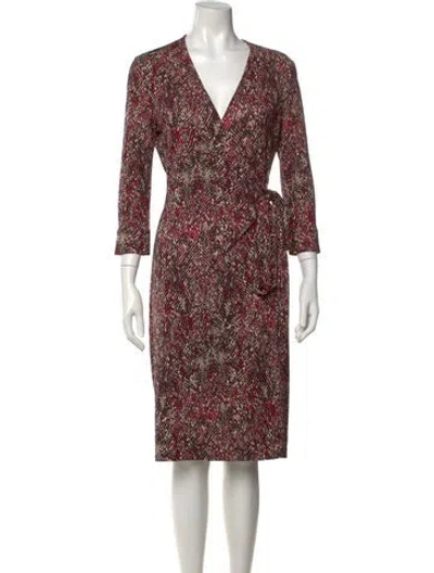 Pre-owned Diane Von Furstenberg Silk Knee-length Dress In Brown
