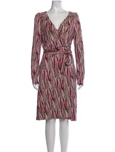 Pre-owned Diane Von Furstenberg Silk Knee-length Dress In Pink