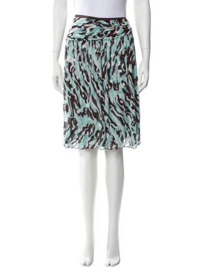 Pre-owned Diane Von Furstenberg Silk Knee-length Skirt In Green
