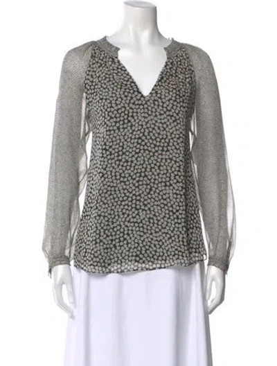 Pre-owned Diane Von Furstenberg Silk Printed Blouse In Black