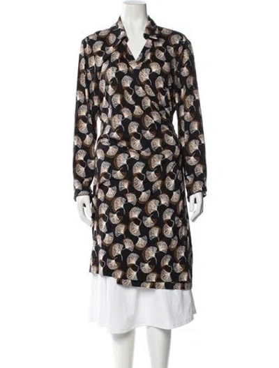 Pre-owned Diane Von Furstenberg Silk Printed Robe In Multi