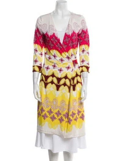 Pre-owned Diane Von Furstenberg Silk Printed Robe In Yellow