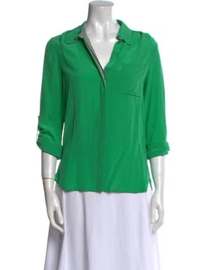 Pre-owned Diane Von Furstenberg Silk V-neck Blouse In Green