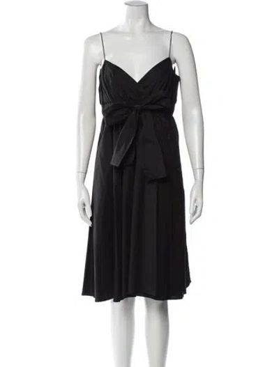 Pre-owned Diane Von Furstenberg V-neck Knee-length Dress In Black