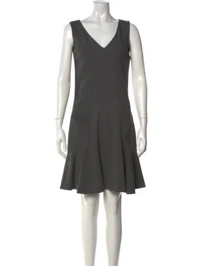 Pre-owned Diane Von Furstenberg V-neck Knee-length Dress In Gray