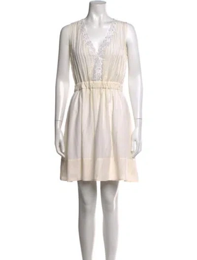 Pre-owned Diane Von Furstenberg V-neck Mini Dress In Neutral