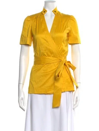 Pre-owned Diane Von Furstenberg V-neck Short Sleeve Blouse In Yellow
