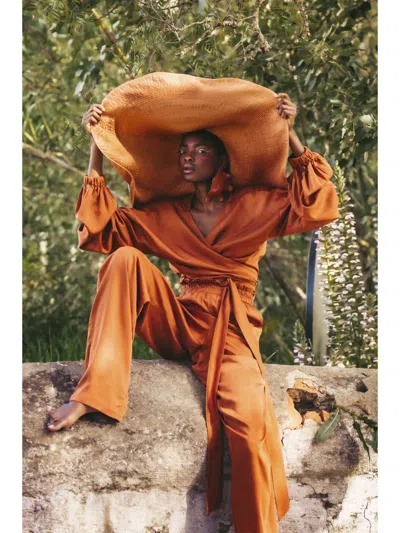 Diarrablu Sustainable Leer Pants In Orange