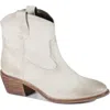 Diba True Outta Town Boot In Off White In Off White