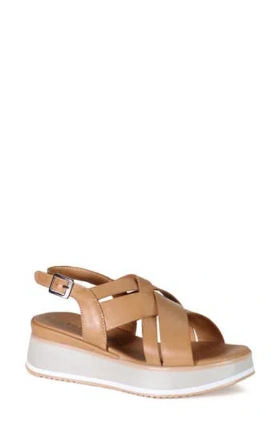 Diba True Pipp En Platform Sandal In Brown