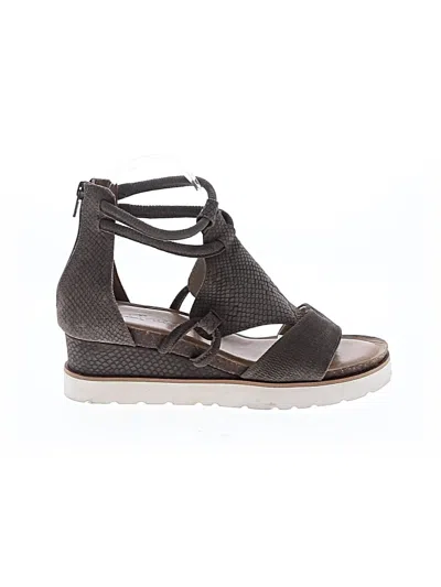 Pre-owned Diba True Sandals In Gray