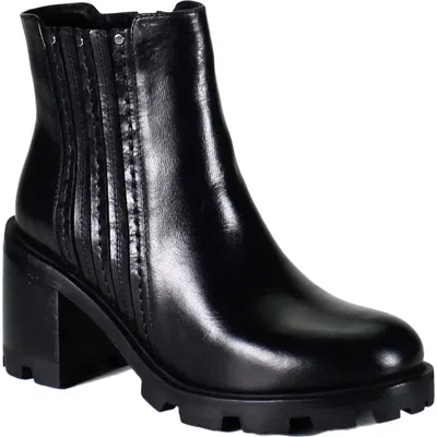 Diba True Spice Berry Lug Sole Chelsea Boot In Black