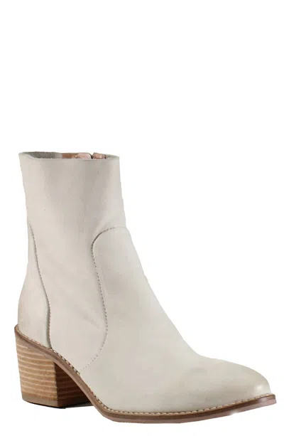 Diba True Women's Majes Tic Boots In Off White