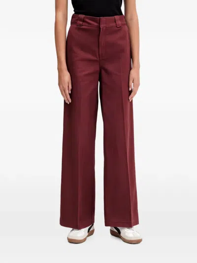 Dickies Logo-patch Trousers In Burgundy