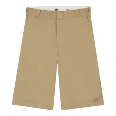 Dickies ♪  Shorts 13 In Multi Pocket - Khaki In Nude