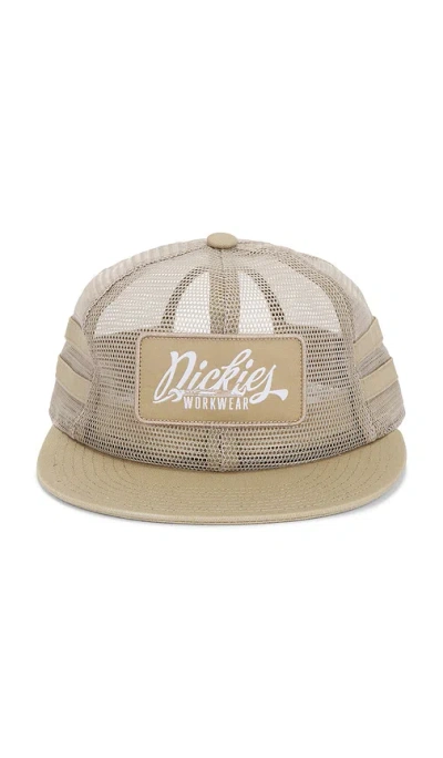 Dickies Unconstructed Wrench Full Mesh Cap In Green