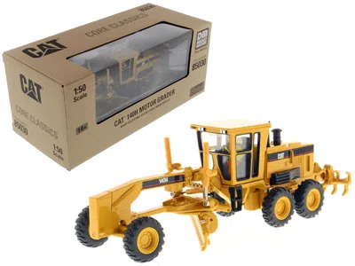 Diecast Masters Cat Caterpillar 140h Motor Grader With Operator "core Classics Series" 1/50 Diecast Model