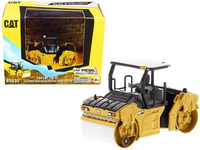 Diecast Masters Cat Caterpillar Cb-13 Tandem Vibratory Roller With Rops "play & Collect!" Series 1/64 Diecast Model
