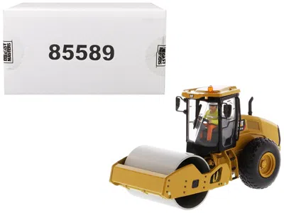 Diecast Masters Cat Caterpillar Cs11 Gc Vibratory Soil Compactor With Operator "high Line Series" 1/50 Diecast Model
