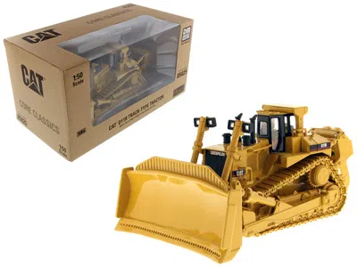 Diecast Masters Cat Caterpillar D11r Track Type Tractor With Operator "core Classics Series" 1/50 Diecast Model By D