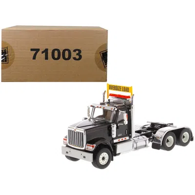Diecast Masters International Hx520 Day Cab Tandem Tractor 1-50 Diecast Model, Black
