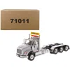 Diecast Masters International Hx620 Day Cab Tridem Tractor 1-50 Diecast Model, Blue
