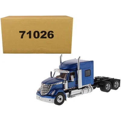 Diecast Masters International Lonestar Sleeper Cab Truck Tractor 1 By 50 Diecast Model, Blue