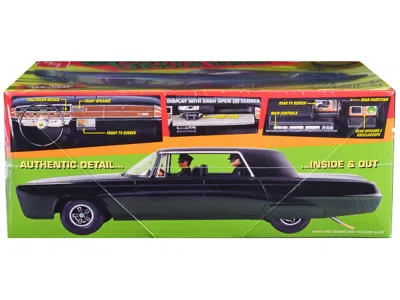 Diecast Model Amt Skill 2 Model Kit Black Beauty "the Green Hornet" (1966â€"1967) Tv Series With Green Hornet And Kato