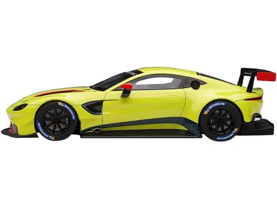 Diecast Model Autoart 2018 Aston Martin Vantage Gte Le Mans Pro Presentation Car Lemon Green Metallic With Carbon And Red  In Yellow