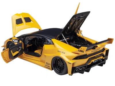 Diecast Model Autoart Lamborghini Huracan Gt "lb-silhouette Works" Yellow Metallic With Black Top 1/18 Model Car By Autoar