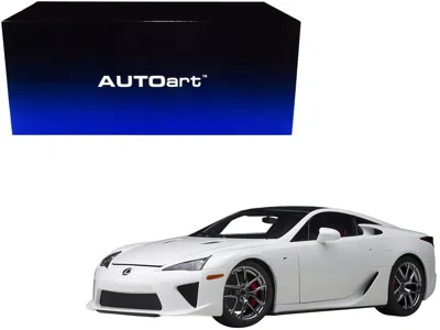 Diecast Model Autoart Lexus Lfa Whitest White With Carbon Top 1/18 Model Car By Autoart