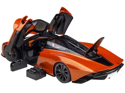 Diecast Model Autoart Mclaren Speedtail Volcano Orange Metallic With Black Top And Suitcase Accessories 1/18 Model Car By