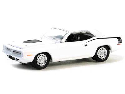 Diecast Model Greenlight 1970 Plymouth Hemi Barracuda Alpine White With Black Stripes "greenlight Muscle" Series 28 1/64 Diec In Pink