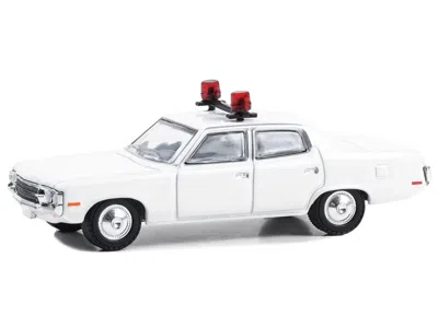 Diecast Model Greenlight 1971 Amc Matador Police Car White With Light Bar "hot Pursuit - Hobby Exclusive" Series 1/64 Diecast