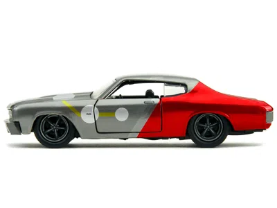 Diecast Model Jada 1970 Chevrolet Chevelle Ss Gray Metallic And Red Metallic With Black Hood And Thor Diecast Figure "t In Multi