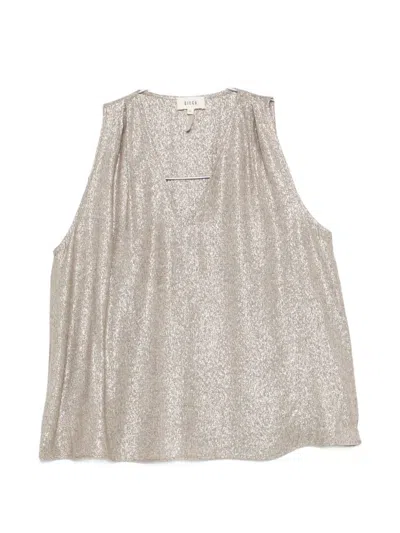 Diega Taoda Herringbone-pattern V-neck Top In Silver